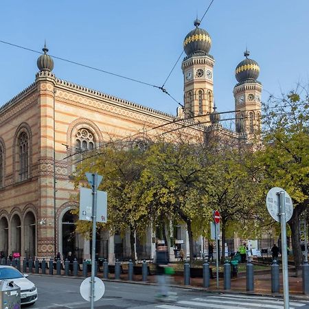 Super Central Super Small Budapest Eksteriør bilde