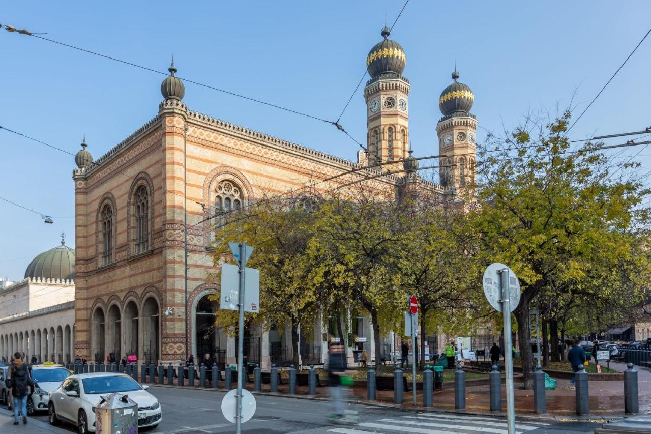 Super Central Super Small Budapest Eksteriør bilde